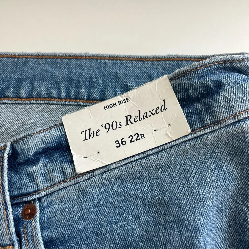 Abercrombie and Fitch 90s Relaxed Jean High‎ Rise 36 medium denim NWT